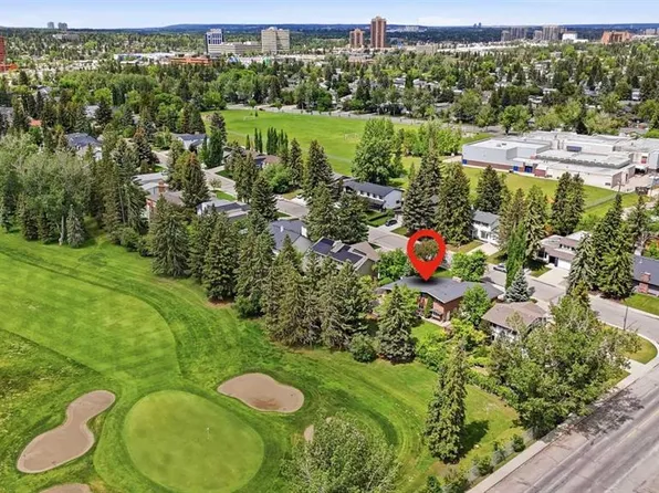 355 N Willow Ridge Pl SE, Calgary, AB T2J 1N2