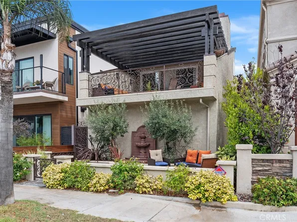 154 12th St, Seal Beach, CA 90740