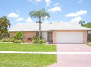 1842 Shower Tree Way, Wellington, FL 33414