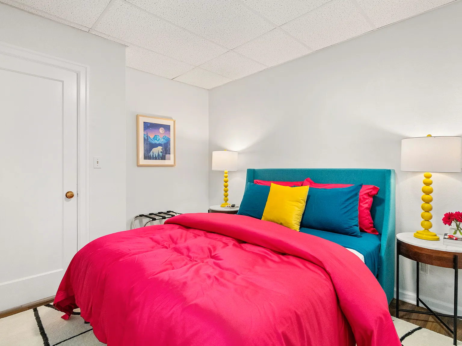 1 bed, 700 sqft, $1,800 — Photo 3