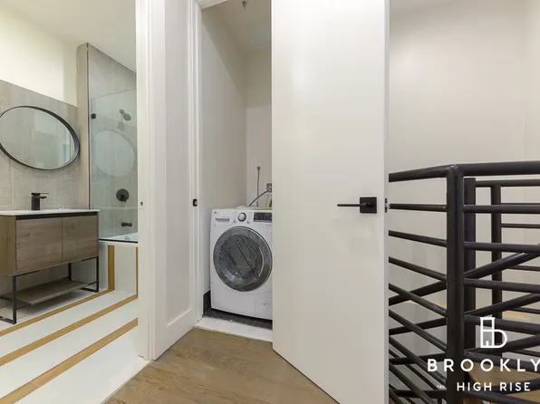 1692 Pacific Street image 6 of 10