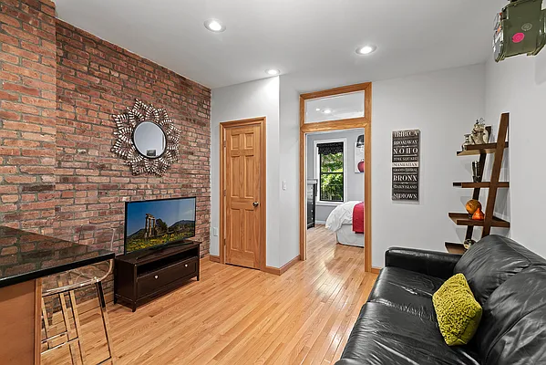 Sold by Corcoran | media 7