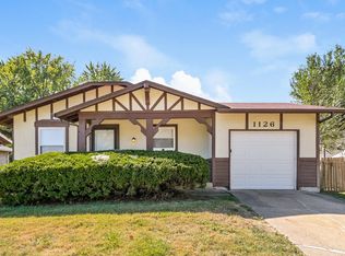 1126 Borden Dr, Florissant, MO 63031