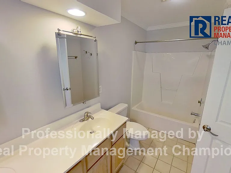 6229 Wrightsville Ave #H — Photo 21