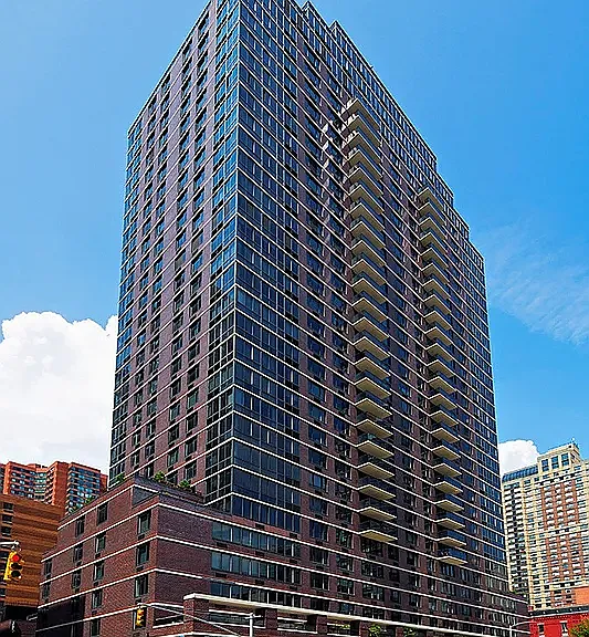 245 E 93rd St #28B — Photo 1