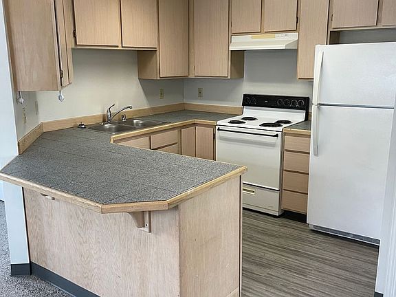 5th image of 808 E White Birch Ave APT 4