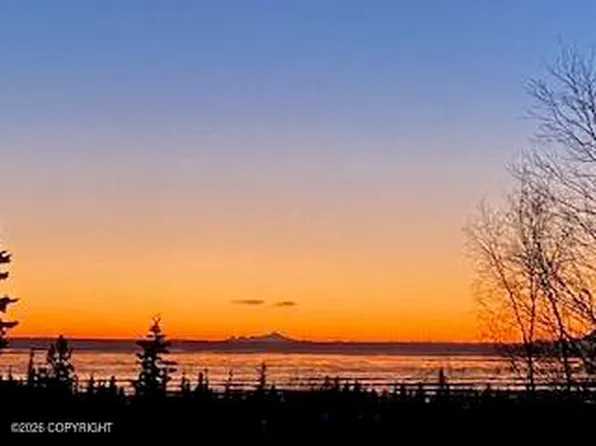 15236 Snow Flake Dr, Anchorage, AK 99516