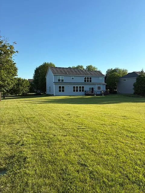 3000 Sq Ft-Big Backyard-Immaculate Condition! — Photo 4
