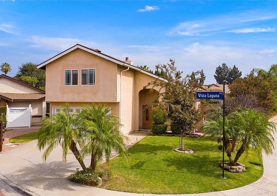 1st image of 898 Vista Laguna Cir