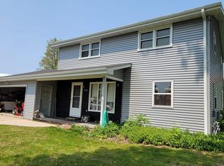 2461 Vanden Bergh Pl, Green Bay, WI 54311