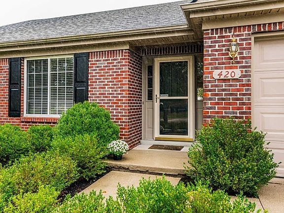 3rd image of 420 Worthington Pl