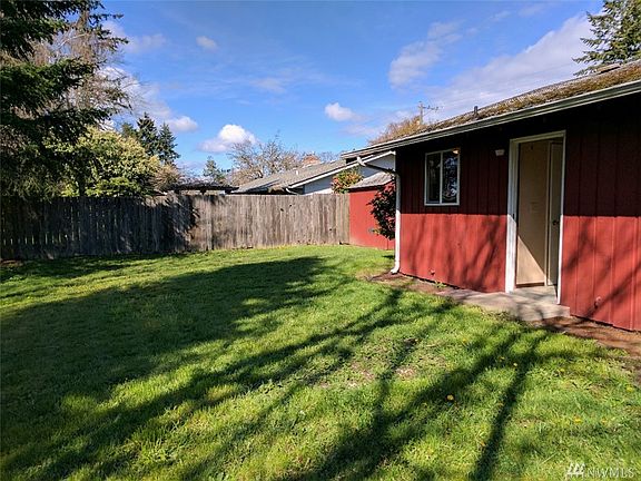 5th image of 4508 Sunset Dr W