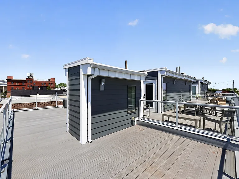 869 Corinthian Ave #1 — Photo 26