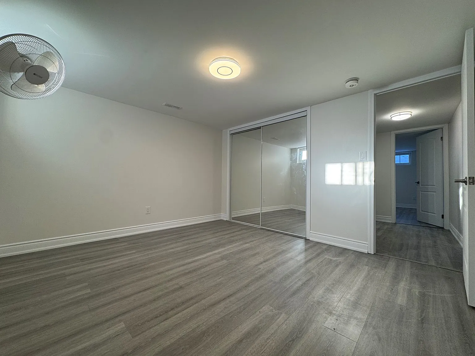 15 Pinecrest Drive Kitchener — Photo 3