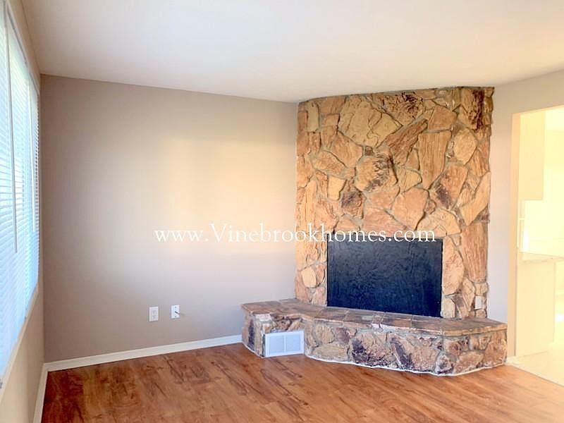 1st image of 6601 Sunnyhills Dr