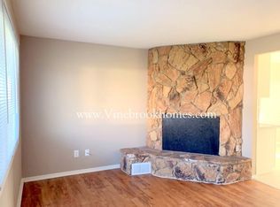 6601 Sunnyhills Dr, Englewood, OH 45322