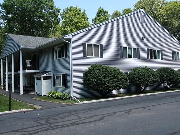 2nd image of 65 Smith Street #8