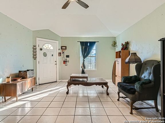 5th image of 3419 ARAGON DR