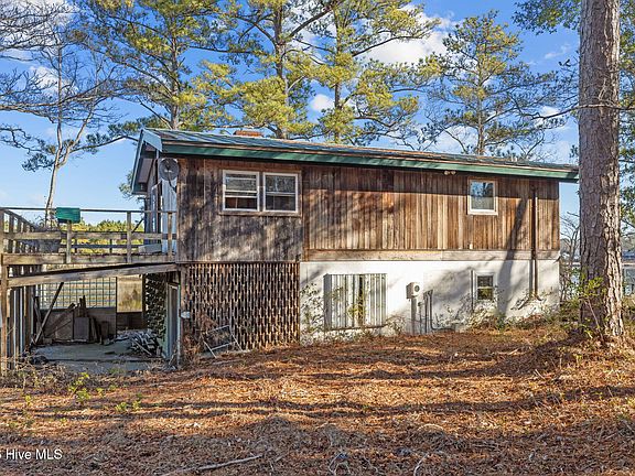 5th image of 158 Henderson Drive
