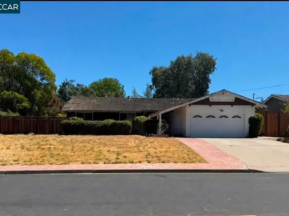 2206 Granite Dr, Alamo, CA 94507
