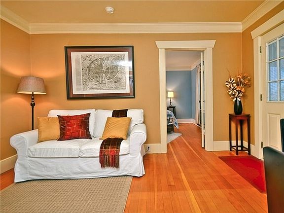 4th image of 7532 Earl Ave NW