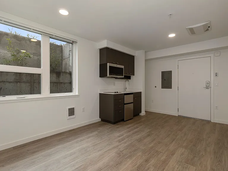 Lake City Lofts — Photo 16