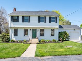 31 Standish Rd, Needham, MA 02492