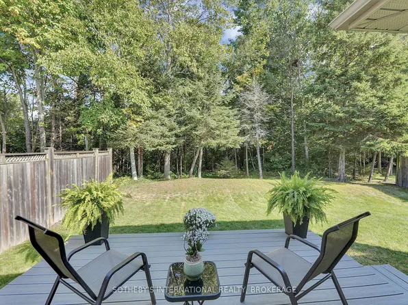 64 Mason Ct, Welland, ON L3C 7L6