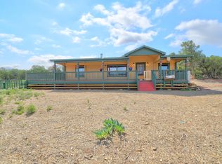 19 Rickrock Ln, Tijeras, NM 87059