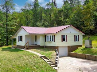 1846 Friendly Hill Rd, Friendly, WV 26146