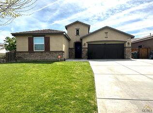 5901 Warren Ridge Dr, Bakersfield, CA 93313