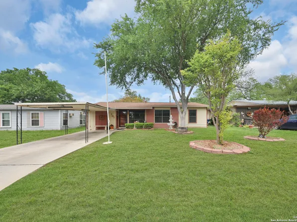 307 Trudell, San Antonio, TX 78213