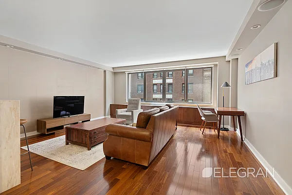 Rented by (Legacy) Elegran | media 7