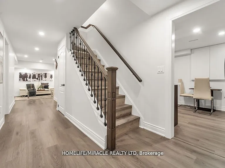 57 Lord Simcoe Dr #BASEMENT — Photo 6