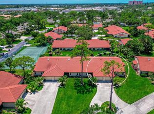 3764 Spanish Pine Ct #207, Sarasota, FL 34238
