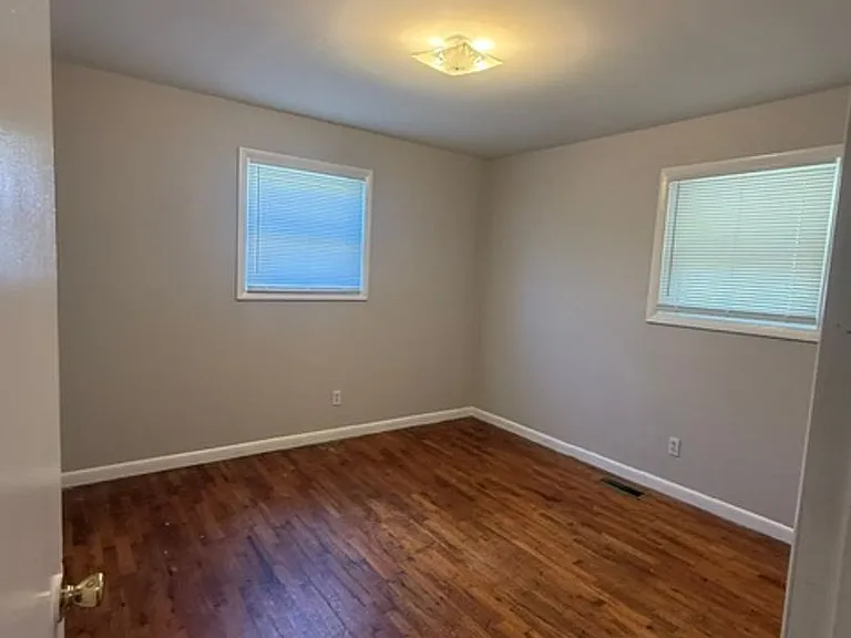 1205 Vance St — Photo 9
