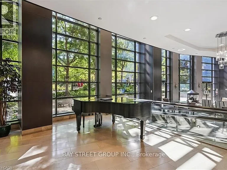 33 Sheppard Ave E #507 — Photo 4