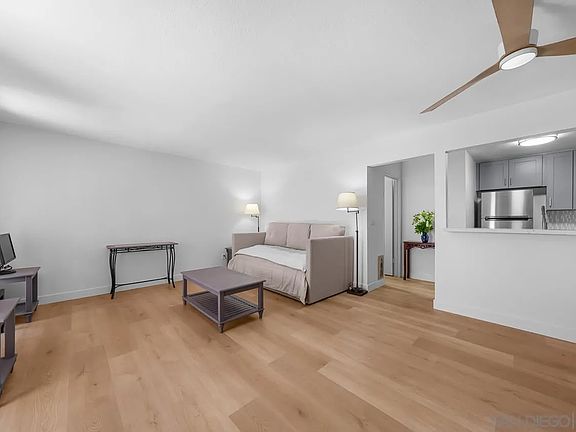 3rd image of 3266 Ashford St Unit M