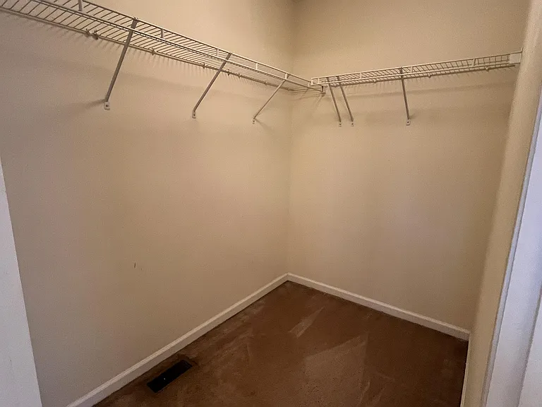 2630 River Meade Way — Photo 16
