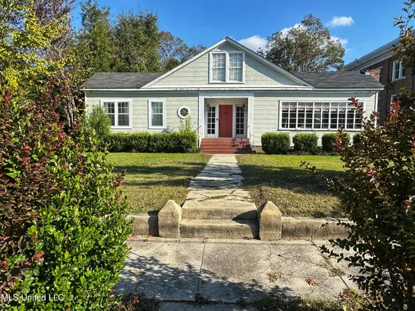 118 N Cassidy St, Sumner, MS 38957