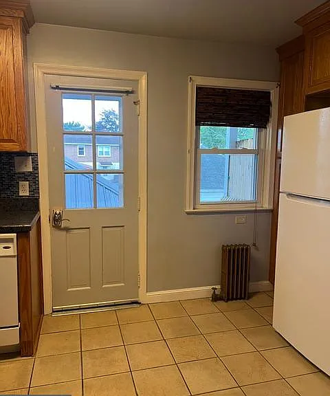 845 Frederick St — Photo 5