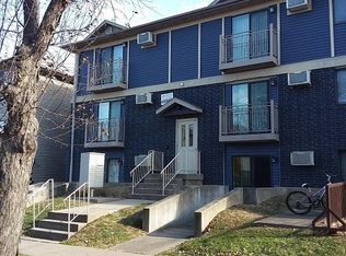 440 S Johnson St #8, Iowa City, IA 52240