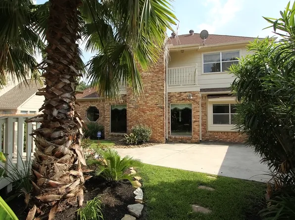 6618 Wimbledon Trail Rd, Spring, TX 77379