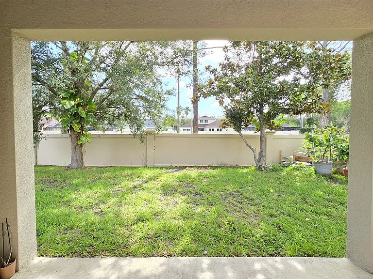 7855 Tuscany Woods Dr — Photo 45