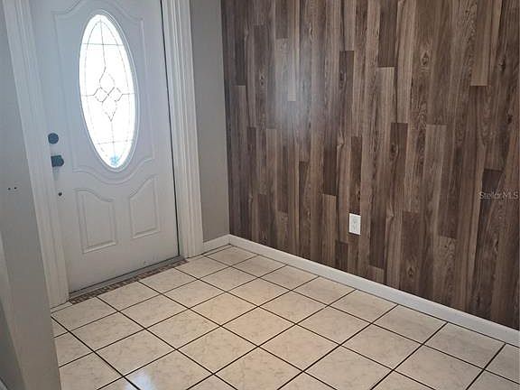 2nd image of 1080 Leeward Rd