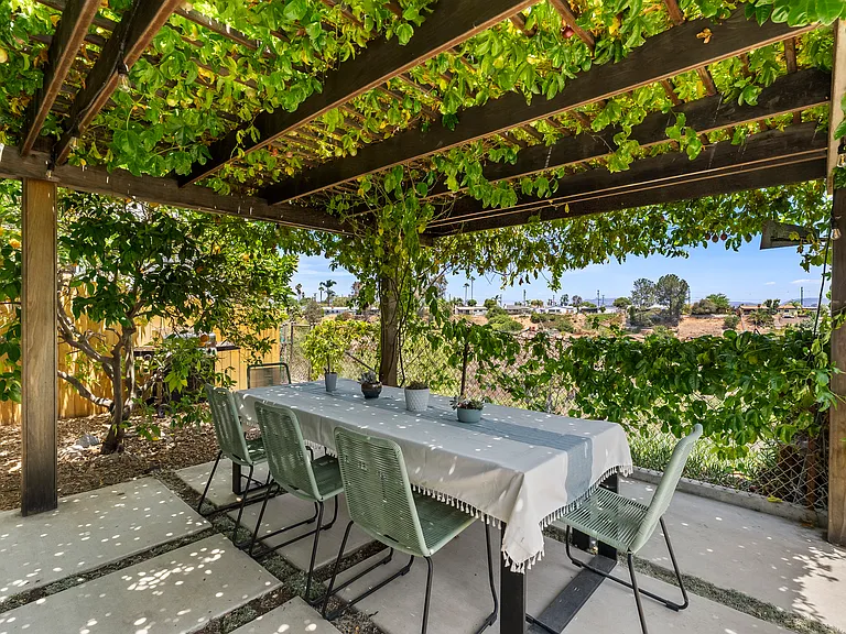 2771 Marathon Dr — Photo 46