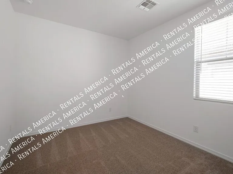 23015 E Starflower Dr — Photo 6