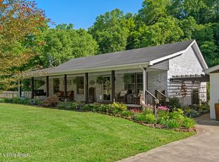 2327 Highgrove Rd, Coxs Creek, KY 40013