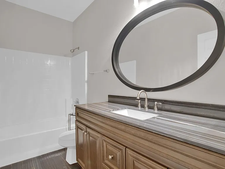 409 Sutro Ct — Photo 13