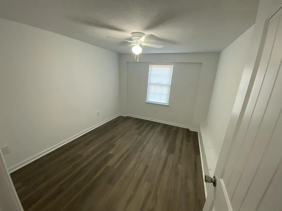1237 Lindsay Ave #603